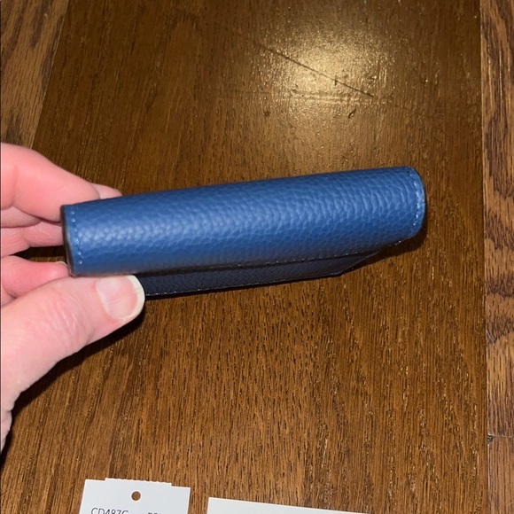 Coach new w/tags Blue Pebble Leather accordion card case. - Picture 8 of 9